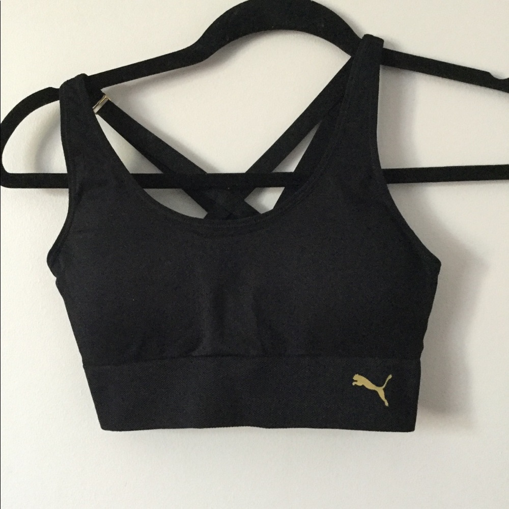 Puma sports bra. Size M